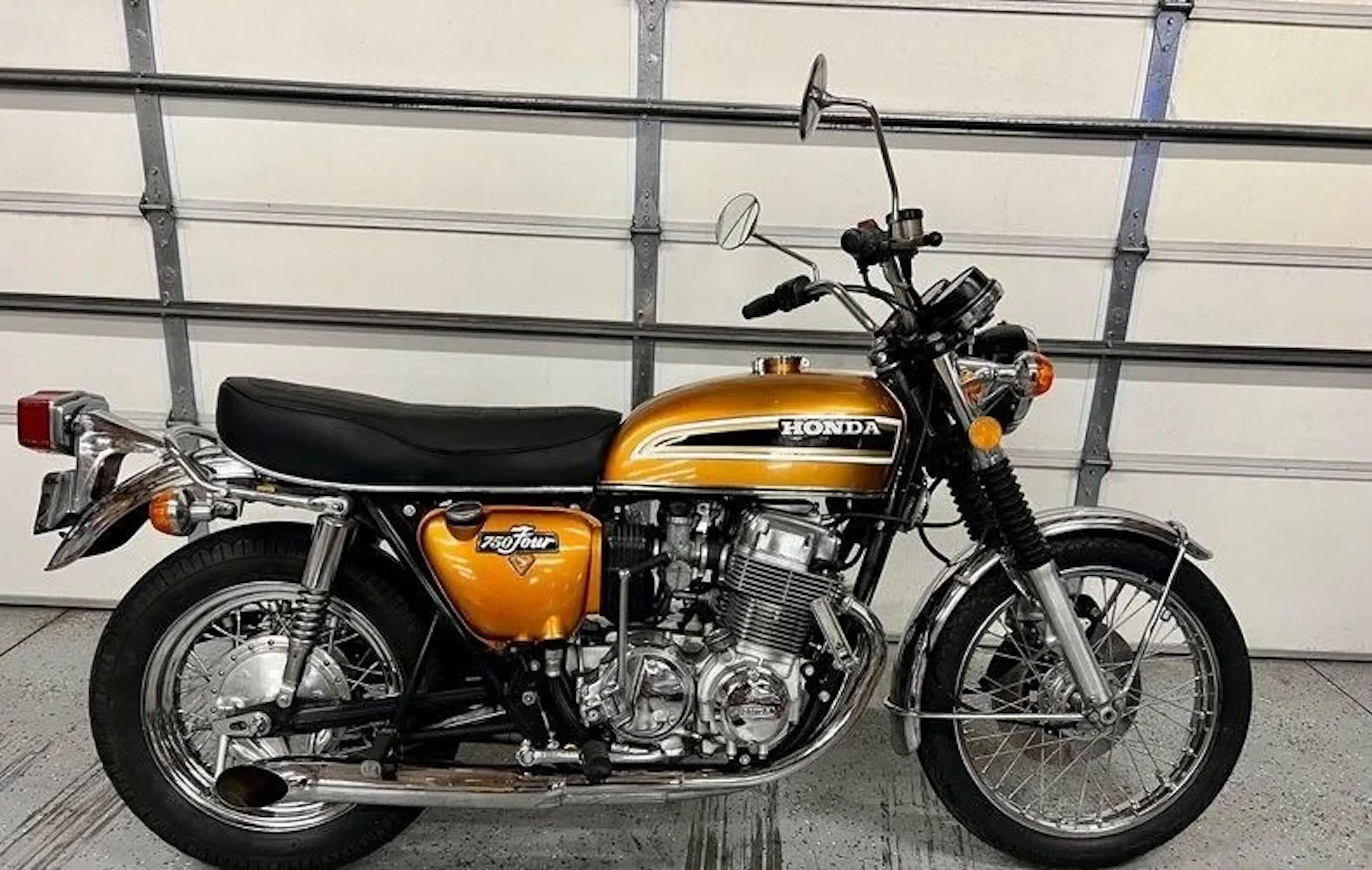 ホンダ　CB750 Evolution of Honda's 750 cc Models up to the Last Air-cooled 750